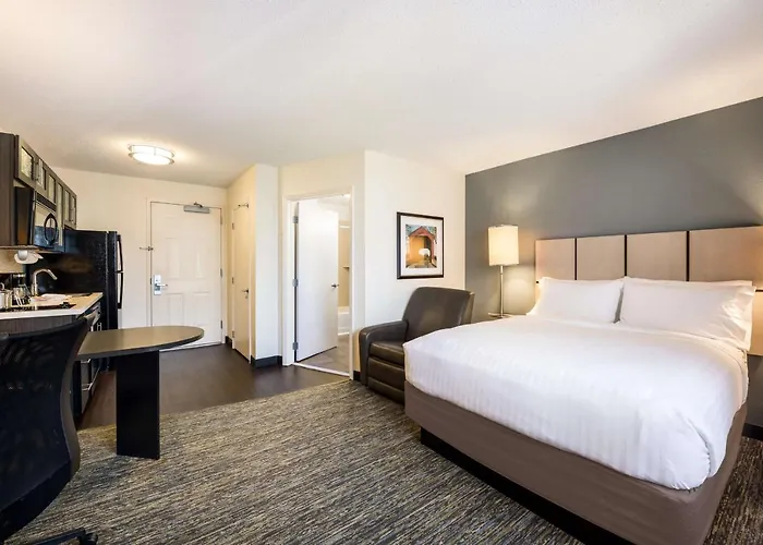 Sonesta Simply Suites Plano Frisco