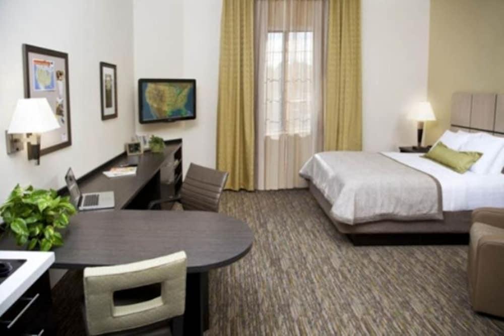 Sonesta Simply Frisco Hotel 2*