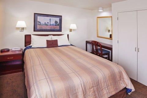Sonesta Simply Frisco 2*