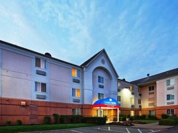 Hotel Sonesta Simply Frisco 2*